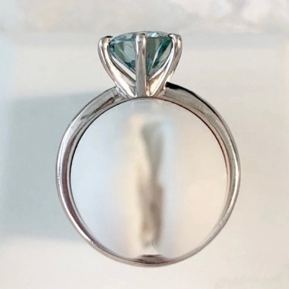RESTOCKED - 2.0 Ct VVS1 Vivid Blue Moissanite Ring - Picture 2 of 11